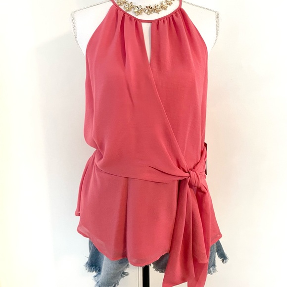 🆕Women’s VINCE CAMUTO Halter Rumple Blouse - Picture 3 of 10